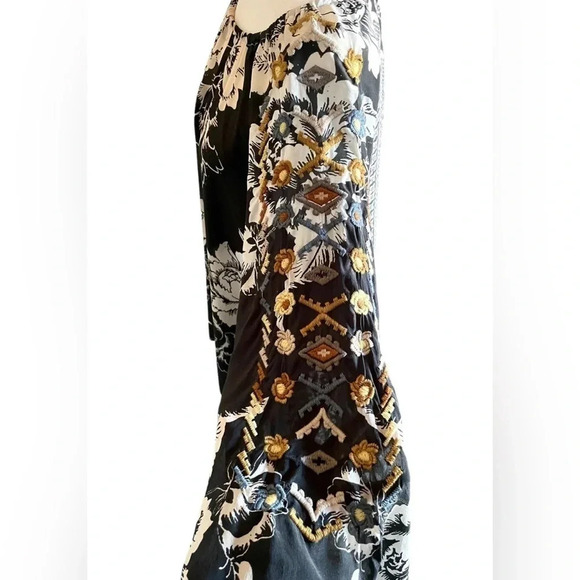 Johnny Was BIYA Floral Embroidered Silk Boho Tunic Blouse - Picture 5 of 6